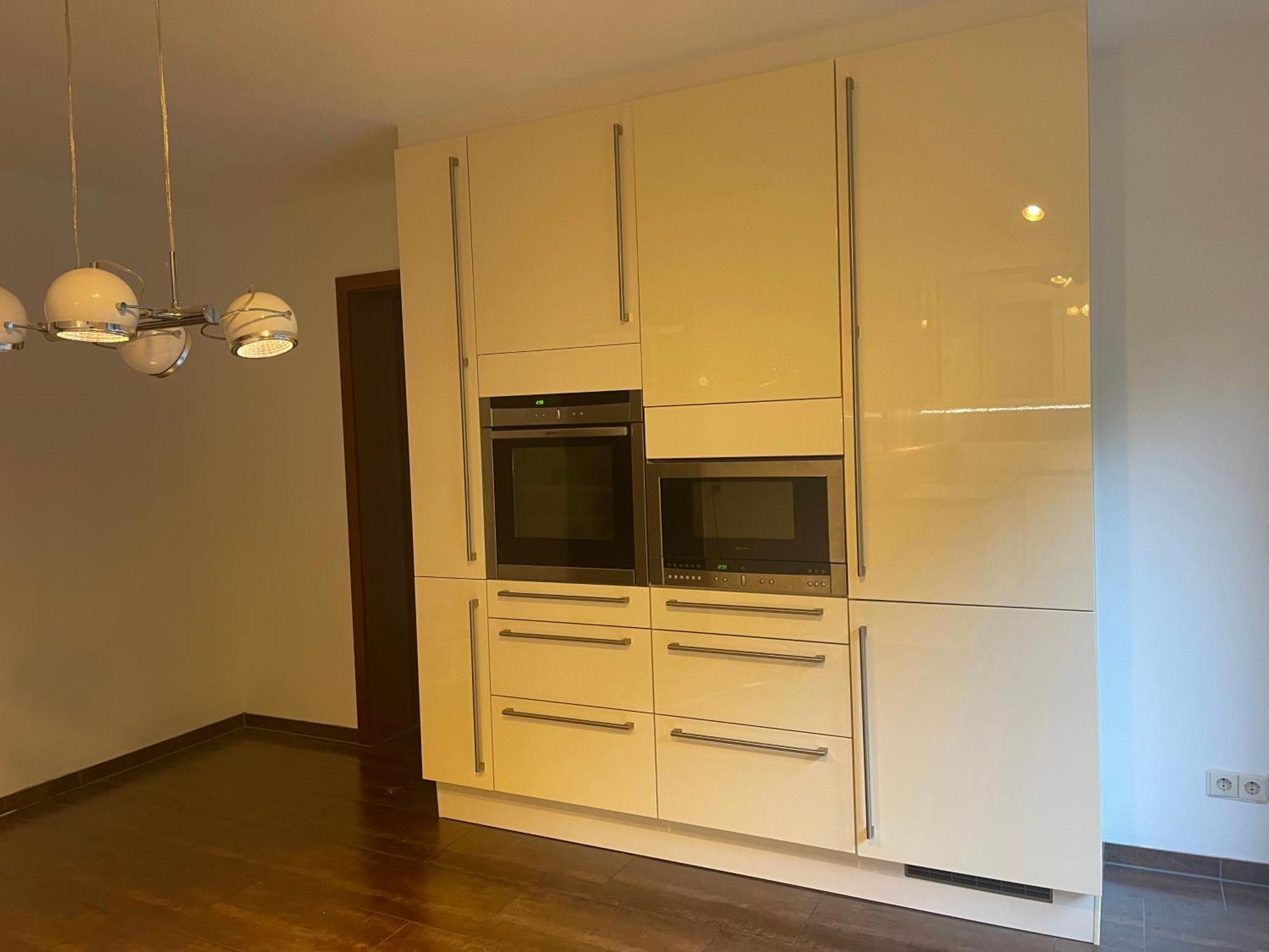Wunderschoenes 2 Zimmer Apartment Zentrum Goldstadt Pforzheim Luaran gambar
