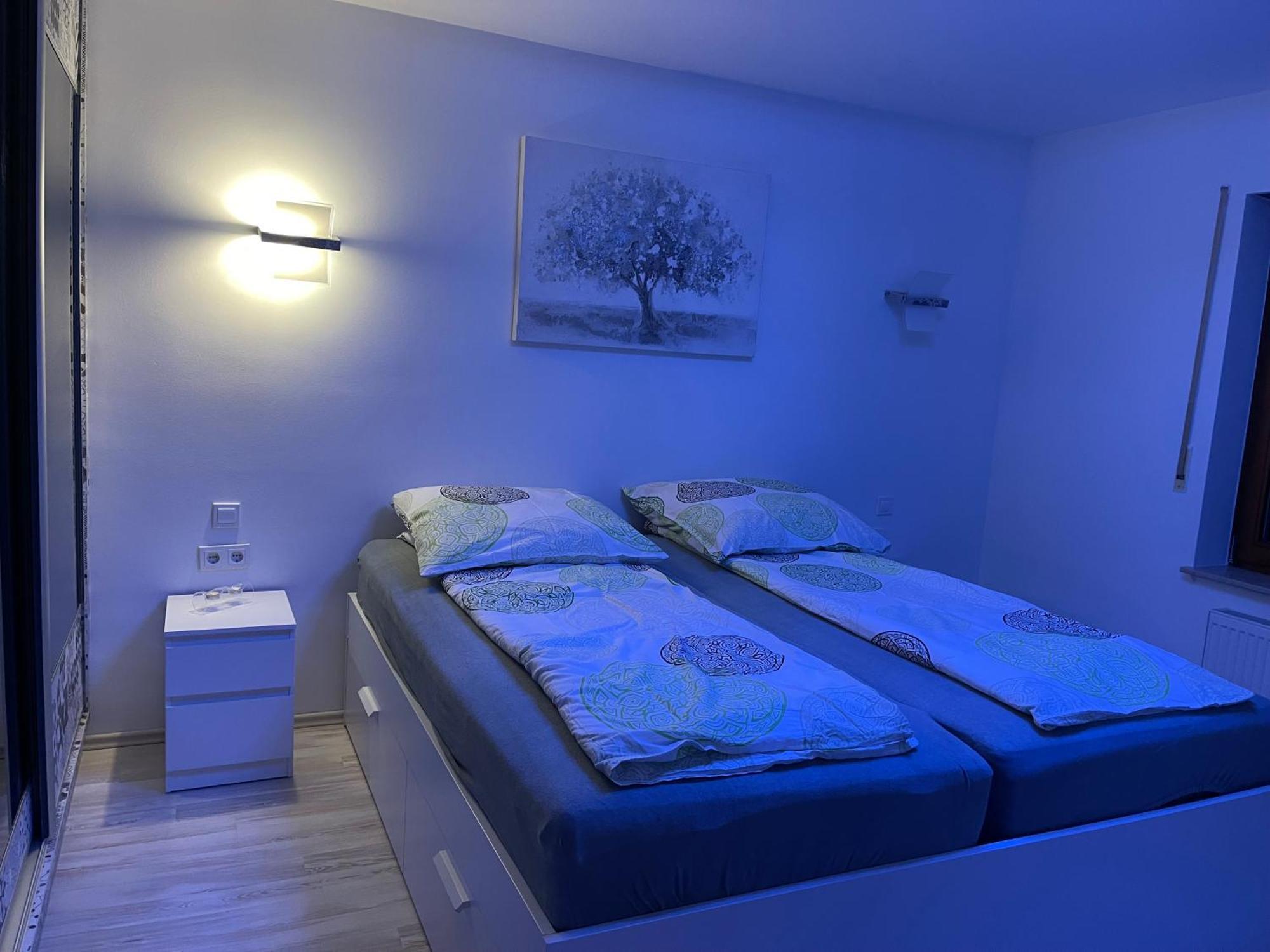 Wunderschoenes 2 Zimmer Apartment Zentrum Goldstadt Pforzheim Luaran gambar