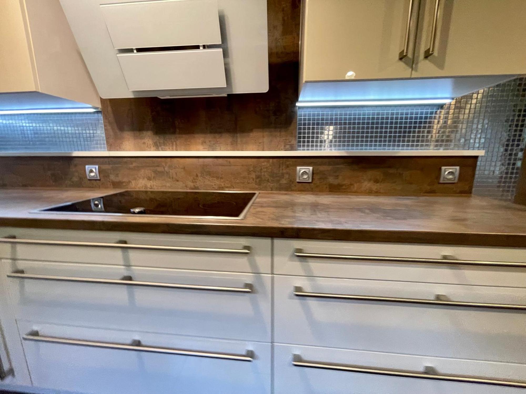 Wunderschoenes 2 Zimmer Apartment Zentrum Goldstadt Pforzheim Luaran gambar