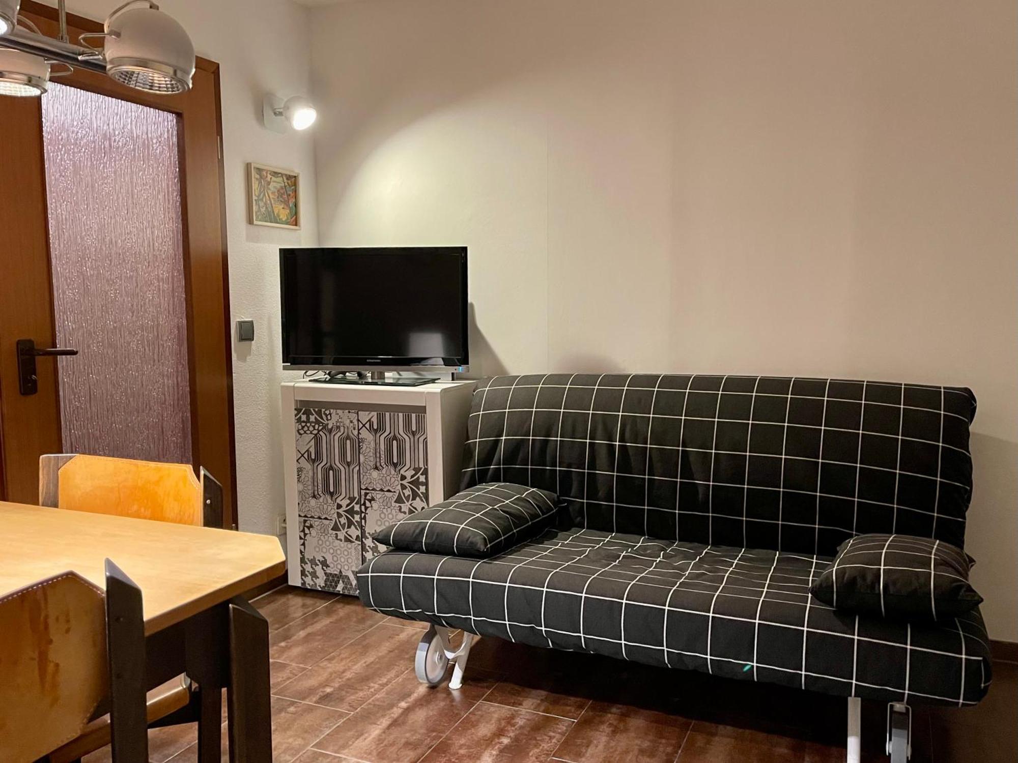 Wunderschoenes 2 Zimmer Apartment Zentrum Goldstadt Pforzheim Luaran gambar