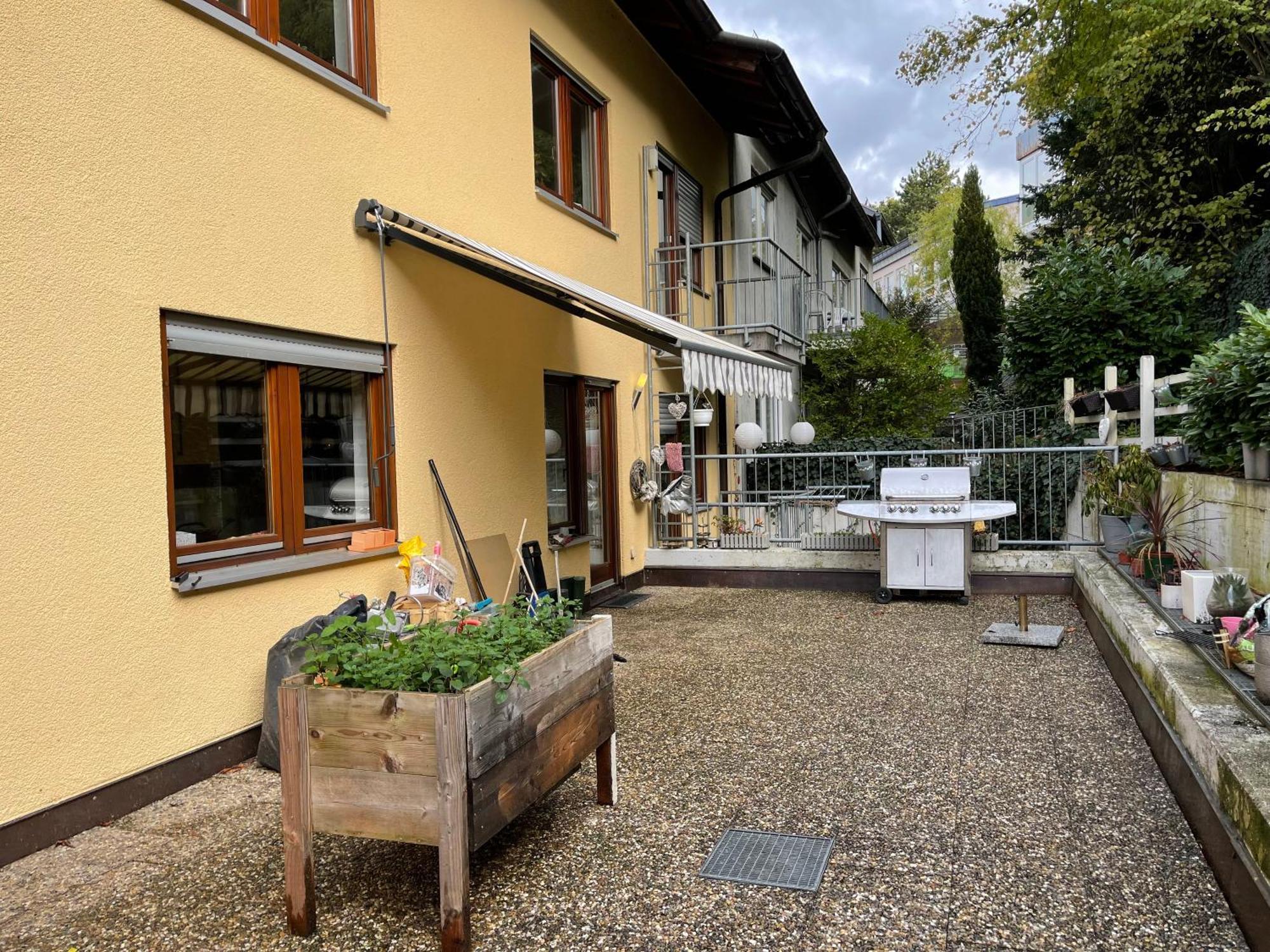 Wunderschoenes 2 Zimmer Apartment Zentrum Goldstadt Pforzheim Luaran gambar